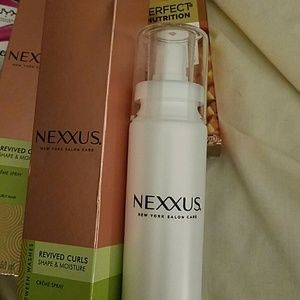Nexxus revived curls cream spray